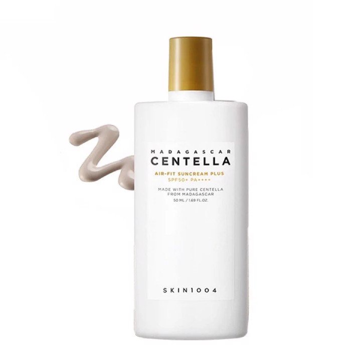 Kem chống nắng cho da nhạy cảm chiết xuất rau má Skin 1004 Madagascar Centella Air-fit Suncream SPF50+ P50mlA++++