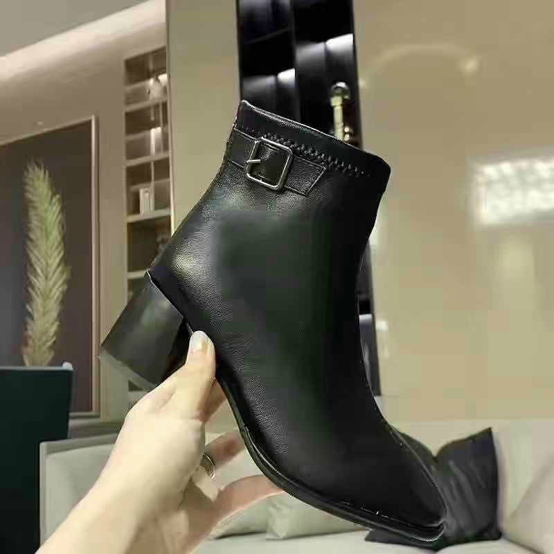 HÀNG FULL BOX CÓ SẴN Boots ngắn cổ da mềm gót vuông 5cm