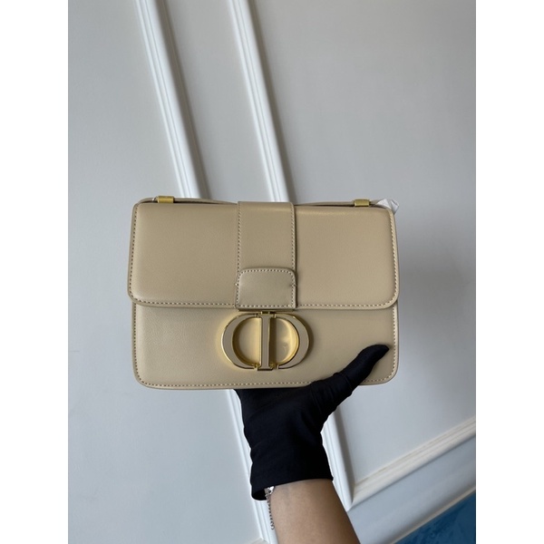 Túi đeo chéo khóa CD