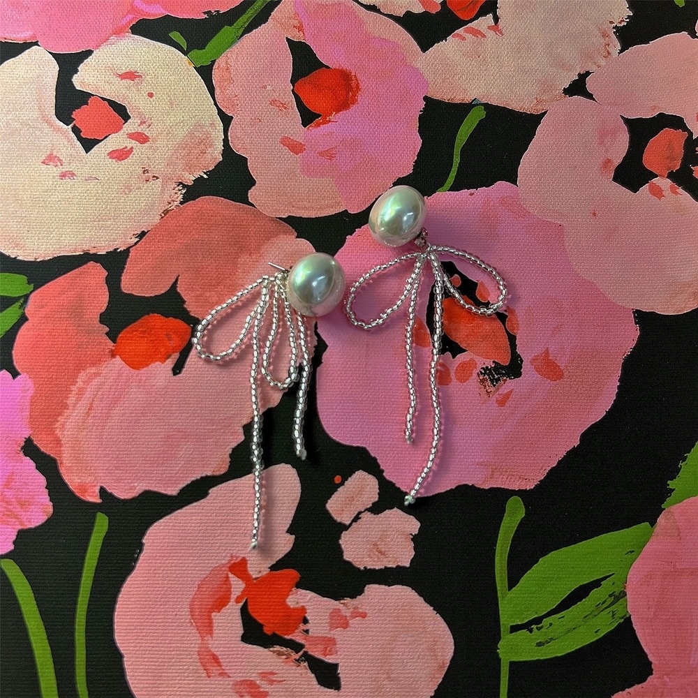 Khuyên Tai Dáng Dài Đính Ngọc Trai Phối Tua Rua Sang Trọng Ngọt Ngào Thời Trang