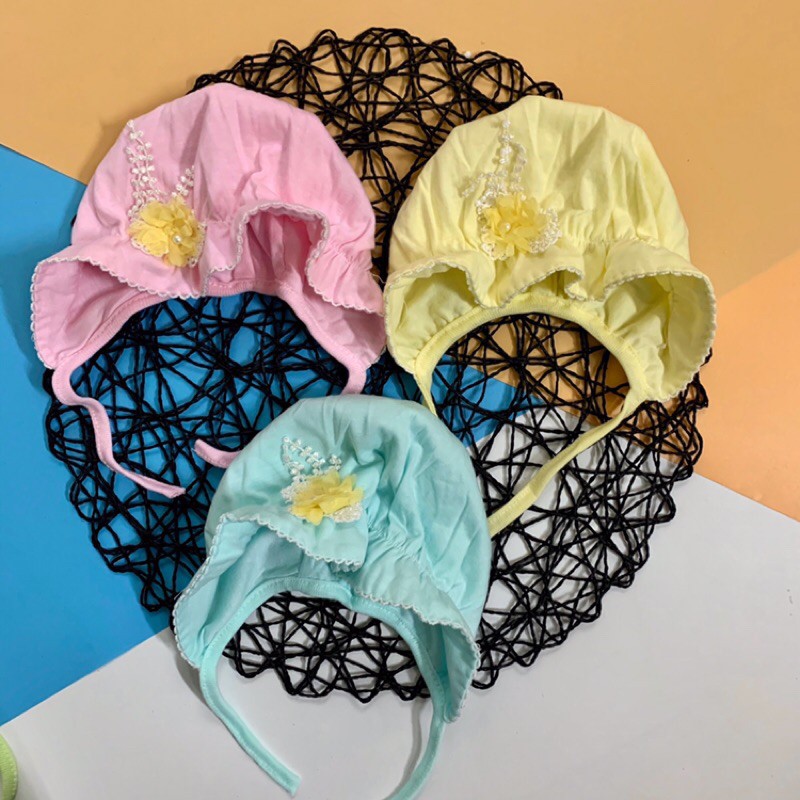 Mũ cotton sơ sinh có dây buộc cho bé