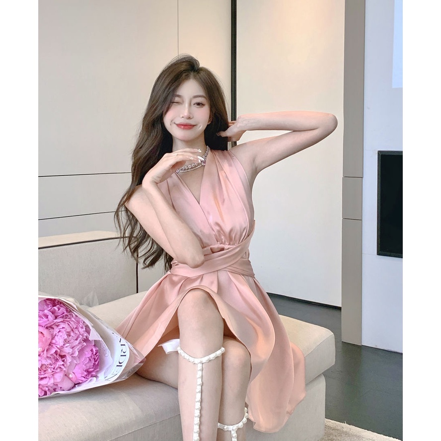 Retro gentle temperament sexy backless suspender dress women's dress spring 2022 new short skirt waist skirt