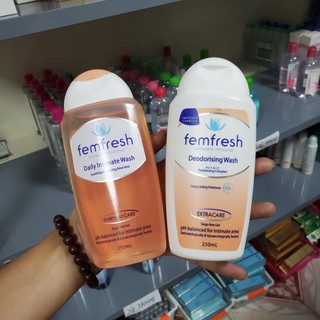 [chính hãng] Dung dịch vệ sinh phụ nữ Fem -fresh 250ml