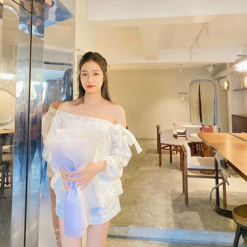 Áo Bông Trễ Vai Nơ To Chất Vải Xốp Bông Tạo Độ Phồng Cực Xinh Xắn