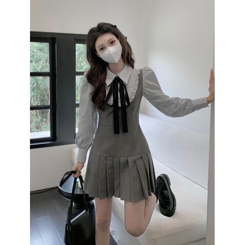 Váy tiểu thư xếp ly