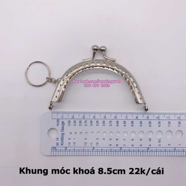 PK túi: Khung móc khoá 8.5cm