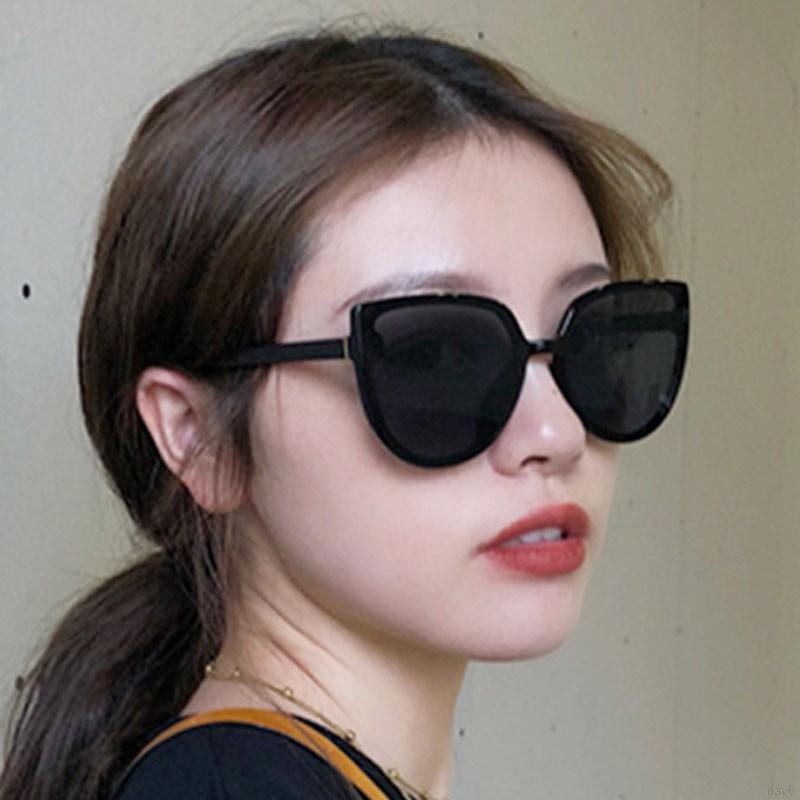 Kính mát kiểu mắt mèo phong cách hoài cổ Hàn Quốc thời trang cho nữ