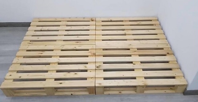 Giường gỗ màu tự nhiên pallet mới đẹp sơn màu trắng giá rẻ mà chất lượng