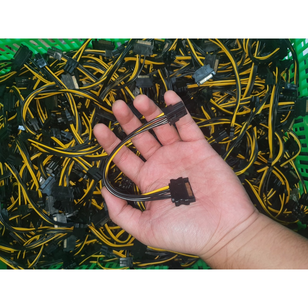 Cáp Sata ra 6 pin Vga New