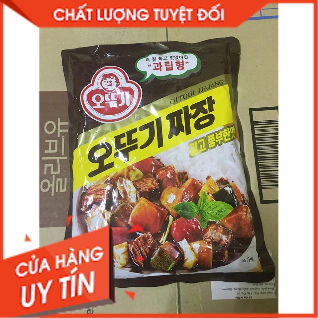 NHÀ HÀNG > BỘT TƯƠNG ĐEN OTTOGI HÀN QUỐC 1KG  짜장 분말
