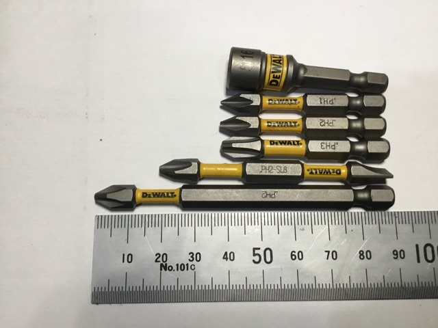 Bộ Mũi Vít DeWalt Chính Hãng Có Từ Chống Ăn Mòn Cao Chuyên Dùng Cho Khoan Bắn Vít
