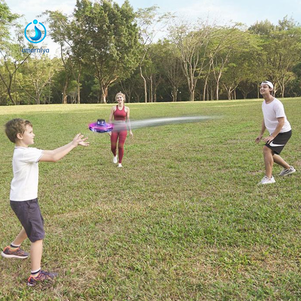 Con quay fidget spinner hình UFO thiết kế tiên tiến độc đáo