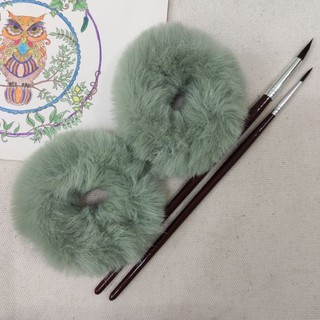 Cột tóc lông pom pom nhiều màu