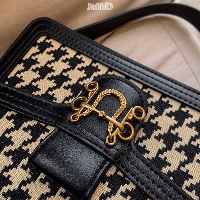 Túi xách nữ đeo vai đeo chéo hoạ tiết nanh sói - MK001