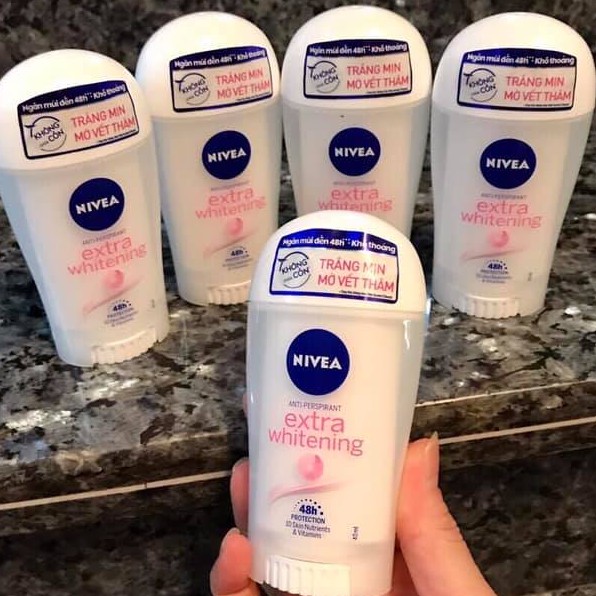 Sáp ngăn mùi Nivea trắng mịn giúp mờ vết thâm (40ml) | BigBuy360 - bigbuy360.vn
