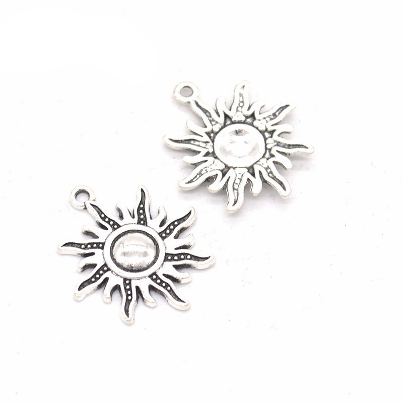 15pcs Retro style Lovely Sun Tibetan Charms Pendant 28 * 25mm