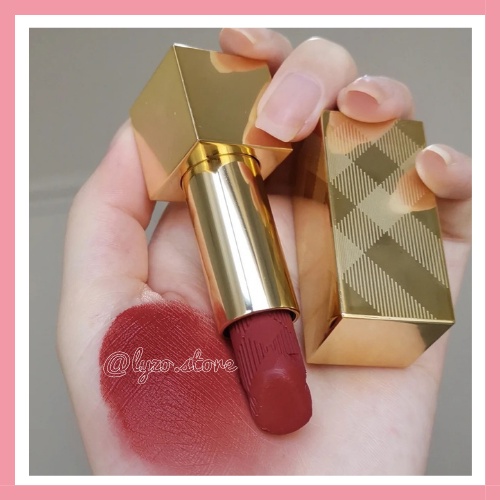 SON THỎI BURBERRY KISSES MATTE 93