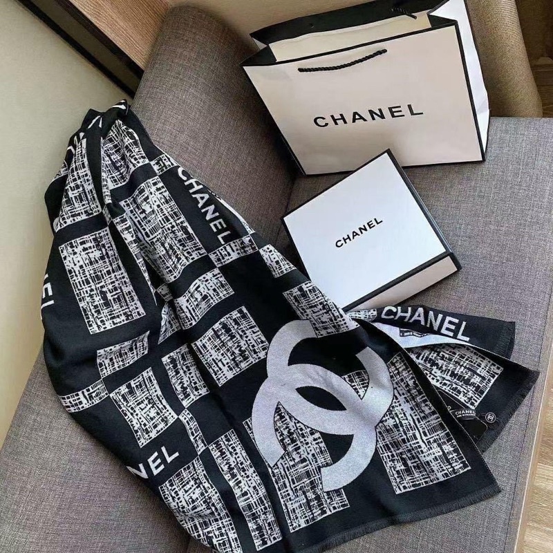 khăn choàng Chanel Vip gift [auth] size 65x180cm