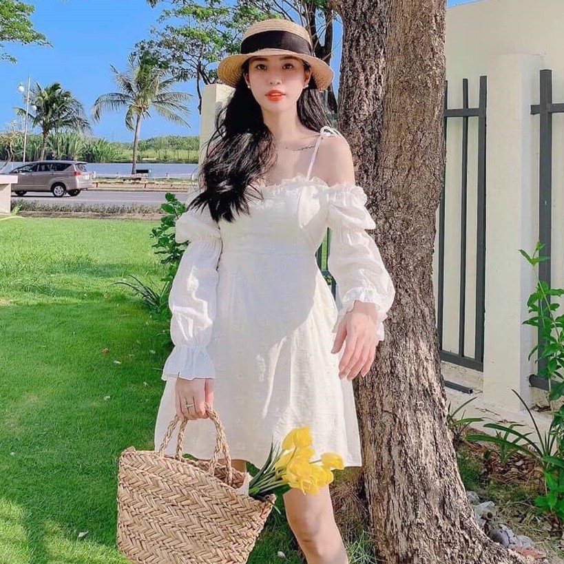 Đầm xòe tay bèo