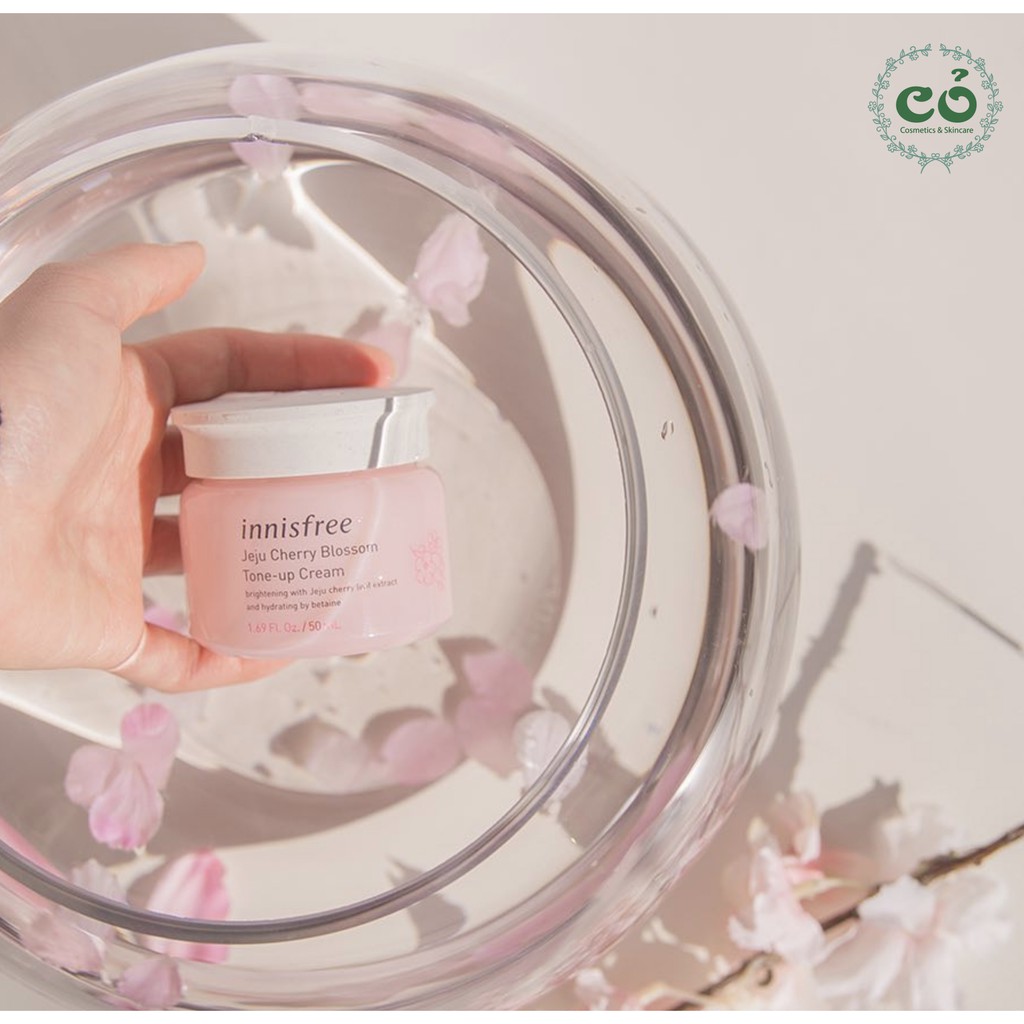 Kem Dưỡng Trắng Nâng Tông Da Innisfree Jeju Cherry Blossom Tone-Up Cream 50ml | BigBuy360 - bigbuy360.vn
