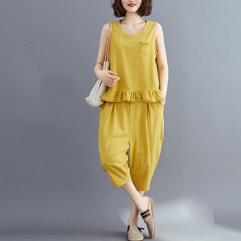 Bộ đũi nữ thiết kế năng động gồm áo sát nách và quần lửng - thời trang cho mùa hè T48 | BigBuy360 - bigbuy360.vn