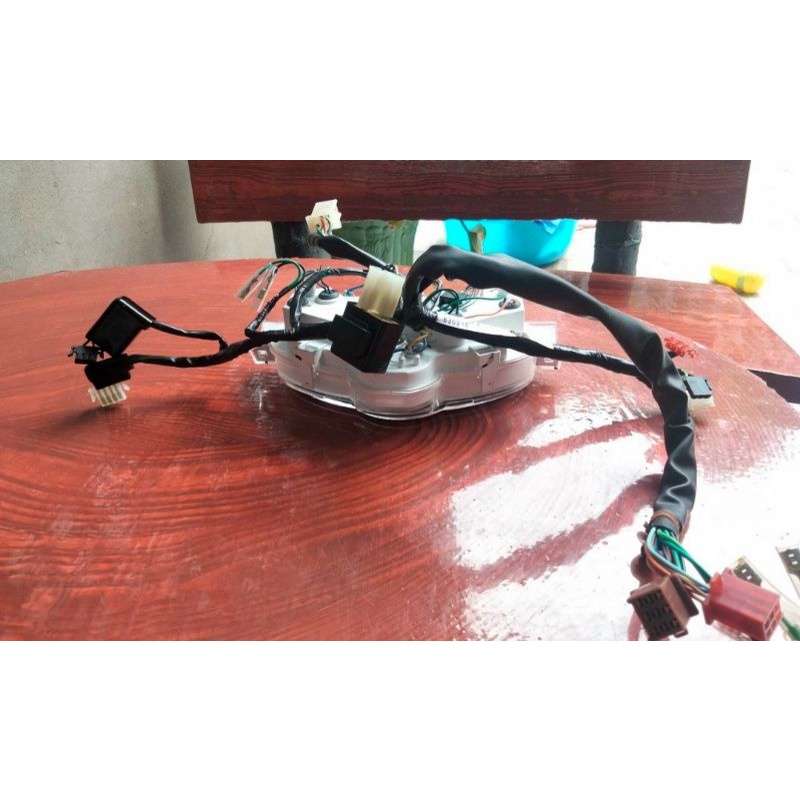 Cụm đồng hồ công tơ mét xe DREAM lùn 125 zin honda thái