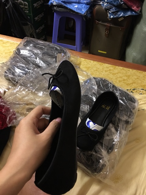 Giày Bệt HM size 35 và 39