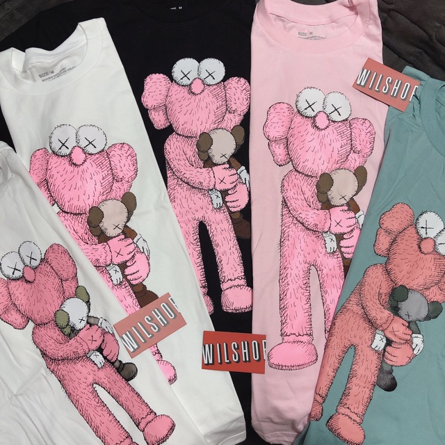 KAWS HỒNG & NÂU  - ÁO UNISEX SIZE USA