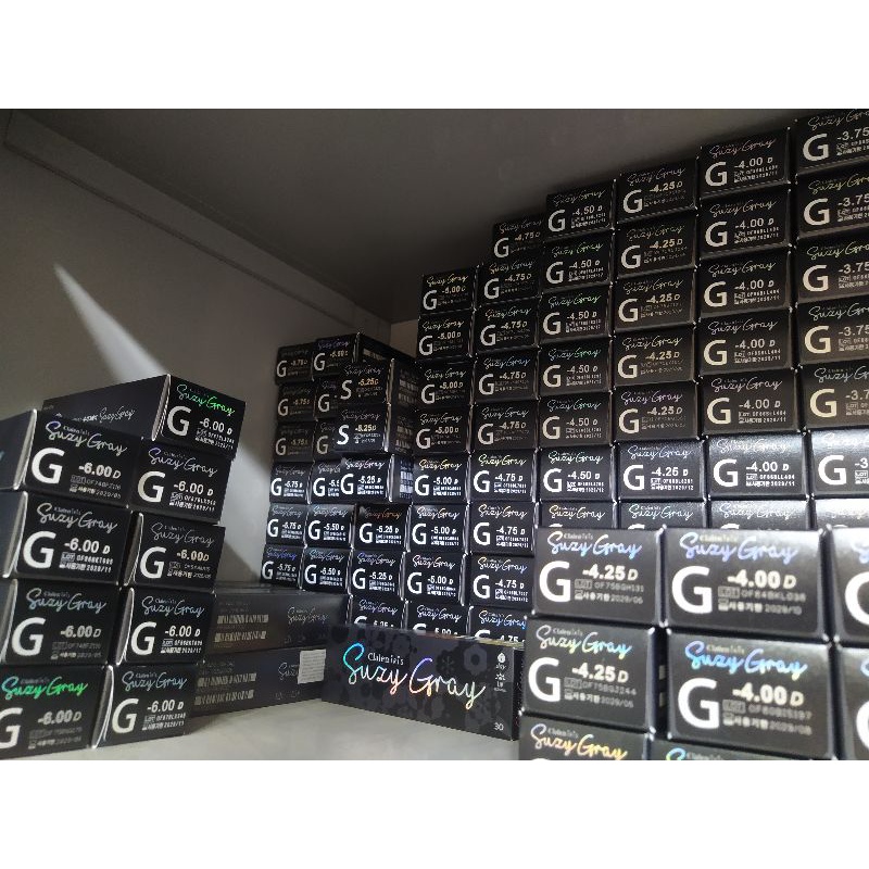 Kính áp tròng màu 1 ngày ghi  SUZY GRAY