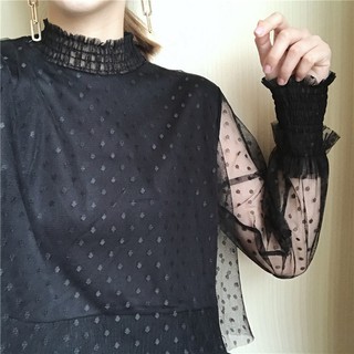 Váy ren tầng quý tộc