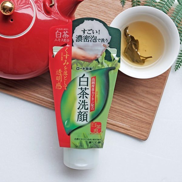 Rohto  Green Tea - Sữa rửa mặt trà xanh Nhật Bản - 120g