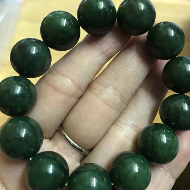 VÒNG TAY NAM ĐÁ PHẬT NGỌC XANH SIZE 16mm MỆNH MỘC HOẢ CUNG SANH NAM ĐEO TỐT SỨC KHỎE ĐẸP SANG CÓ 1600K Ạ