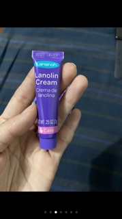 Kem trị nứt đầu ti Lansinoh