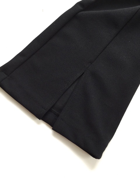 Quần Tây ống loe xẻ ly trước “giống y hình” | BigBuy360 - bigbuy360.vn