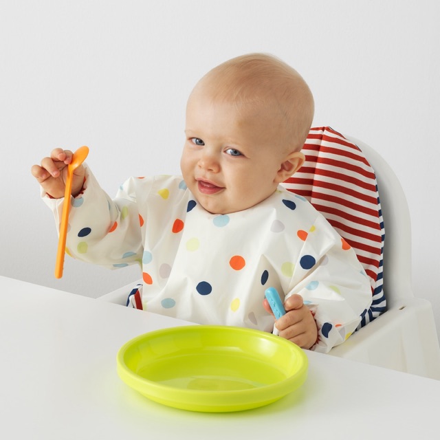 Áo ăn dặm Kladdig Ikea
