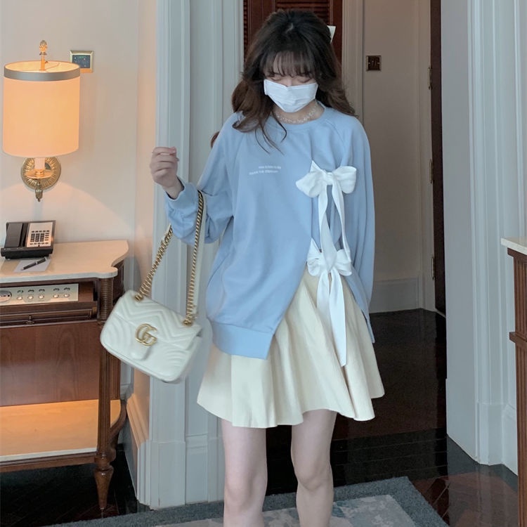 MỚI Set áo hoodie cột nơ + chân váy thiết kế trẻ trung