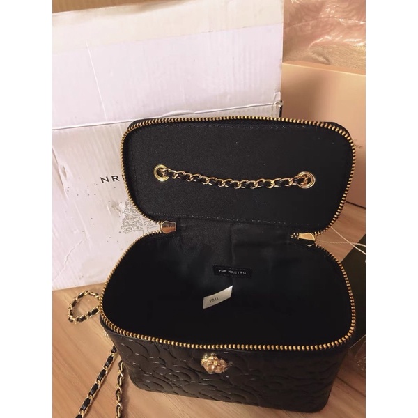 TÚI CỐP ĐEN VÂN HOA SOUTH WIND DÂY XÍCH