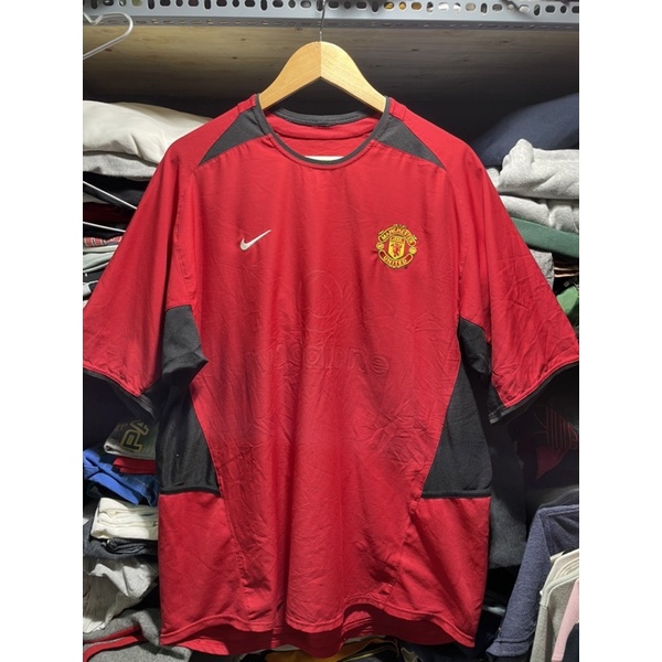Áo thể thao Nam hiệu Nike x MU 2004 màu đỏ thêu logo size XL(73x57)