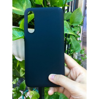 Ốp lưng Vsmart Live đen trơn