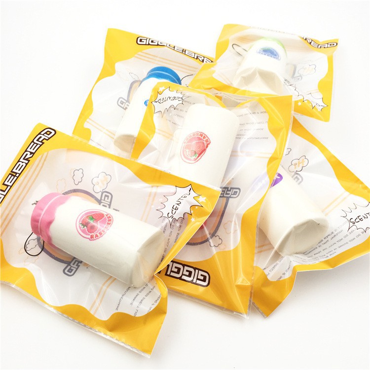 Squishy chai sữa lớn H388