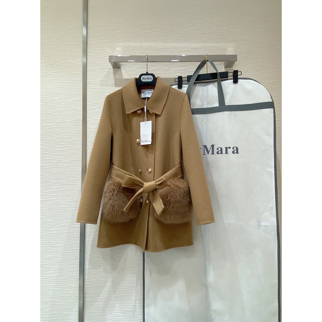 Áo khoác dạ nữ túi lông thời trang cao cấp MaxMara phong cách sang trọng