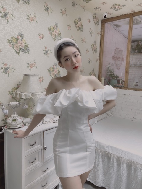 Đầm bèo vai Dreamy