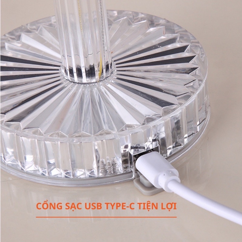 Đèn Ngủ Pha Lê Cảm Ứng 3 Chế Độ Sáng Tự Động Kim Cương Để Bàn - Đèn Trang Trí Sạc USB Hình Trụ