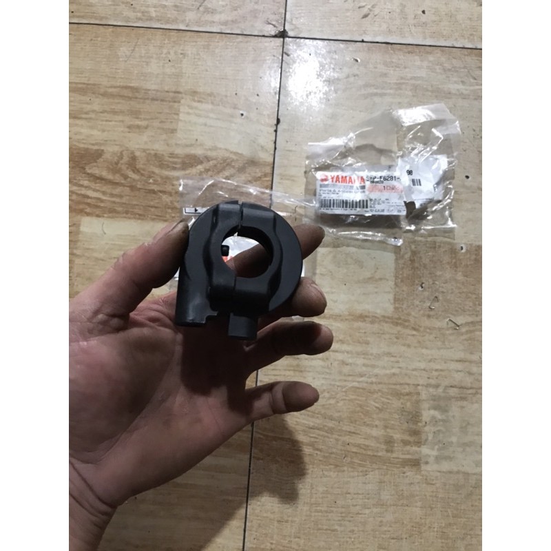 Cùm ga ex135 2010 zin chính hãng