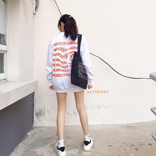 [SWEATSHIRT] NOBODY KNOWS