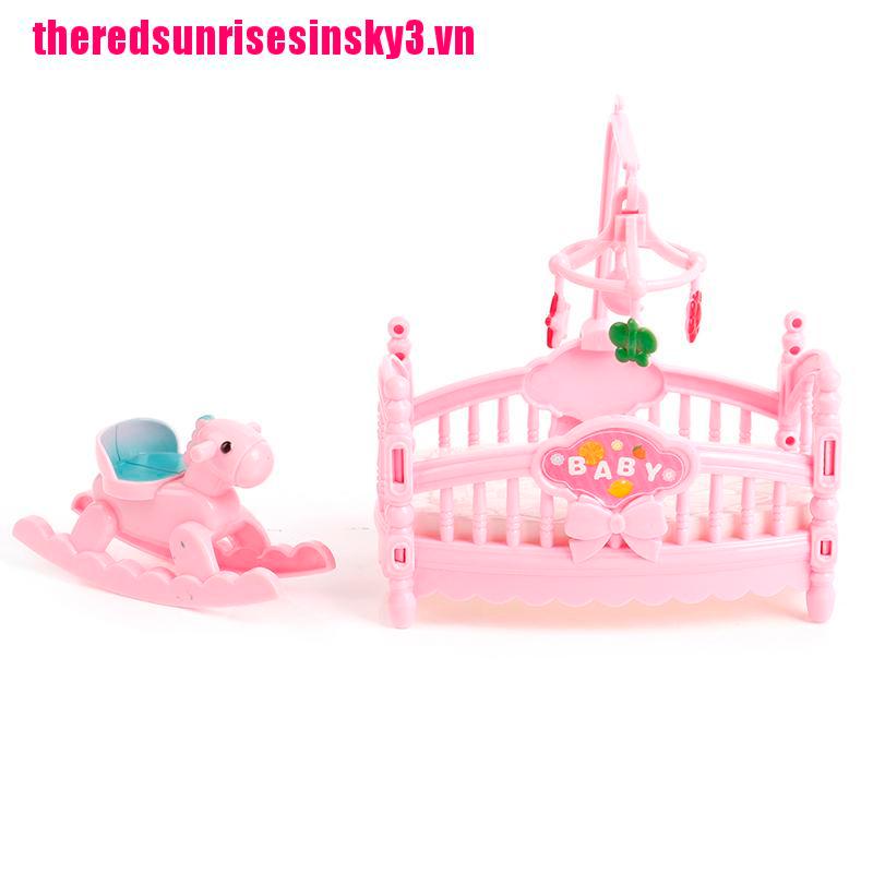 Mô hình ngựa gỗ/ giường nôi trang trí