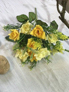 Cụm hồng lụa - cành hoa giả đẹp