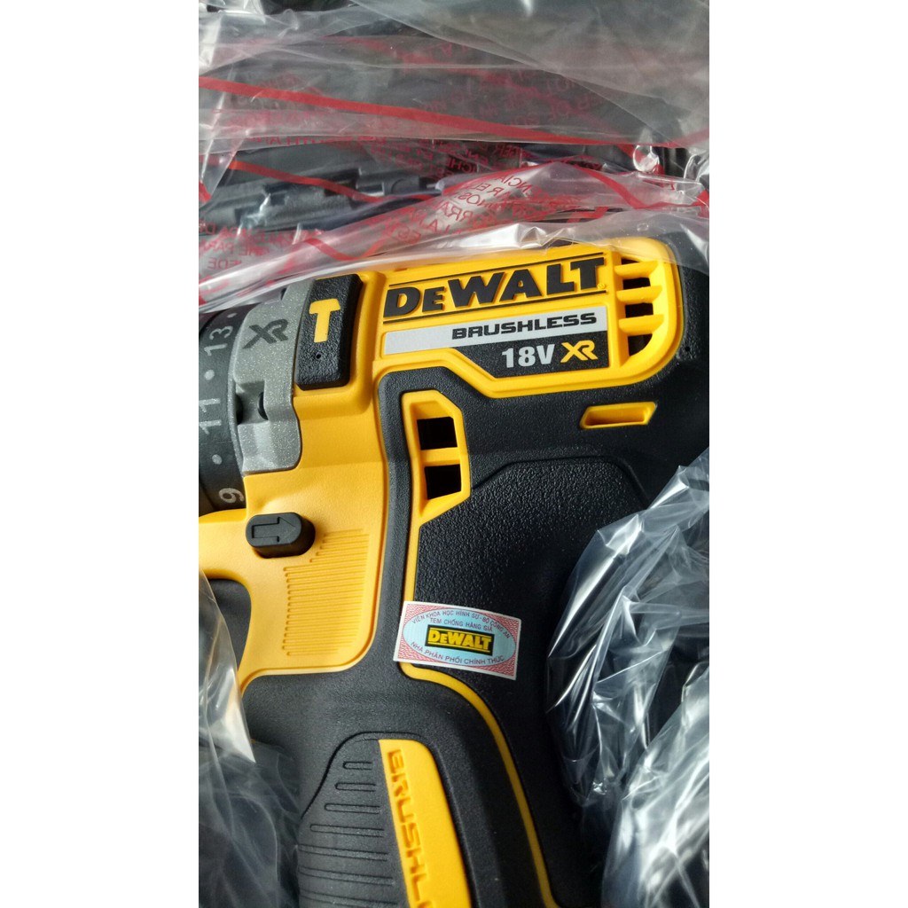 Máy khoan vặn vít động lực pin 18V Dewalt DCD796M2 (Pin 4Ah - Có ảnh thật)