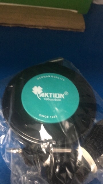 Thước dây bấm rút tự động