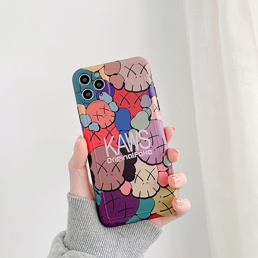 Ốp lưng iphone imd Kaws và Mickey 5/5s/6/6plus/6s/6splus/7/7plus/8/8plus/x/xr/xs/11/12/pro/max/plus/promax - Awifi U3-8 | BigBuy360 - bigbuy360.vn